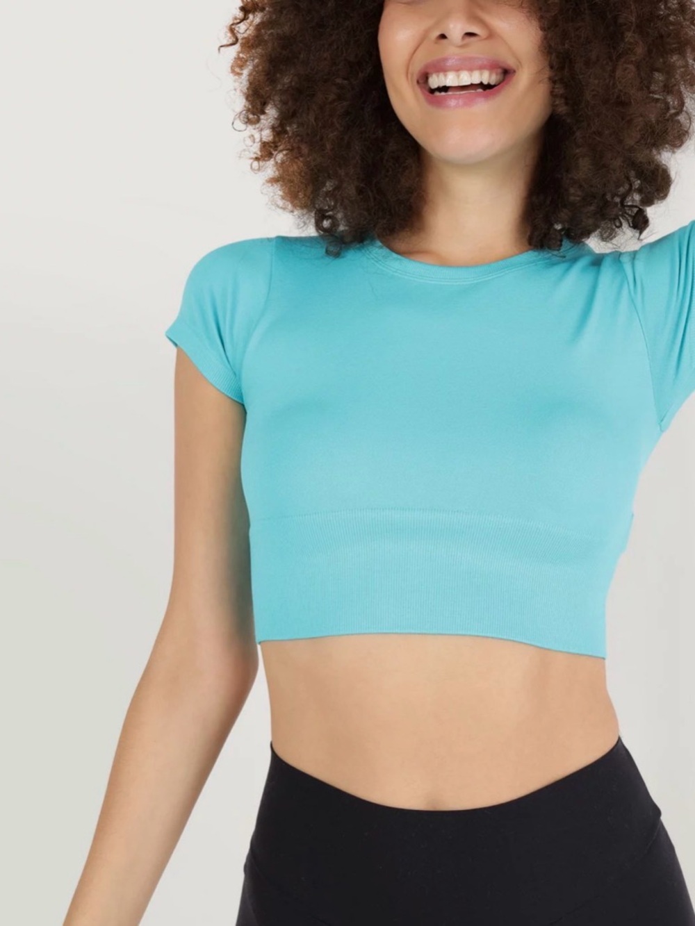 OFFLINE By Aerie Sidewalk Seamless Cropped T-Shirt sz L
